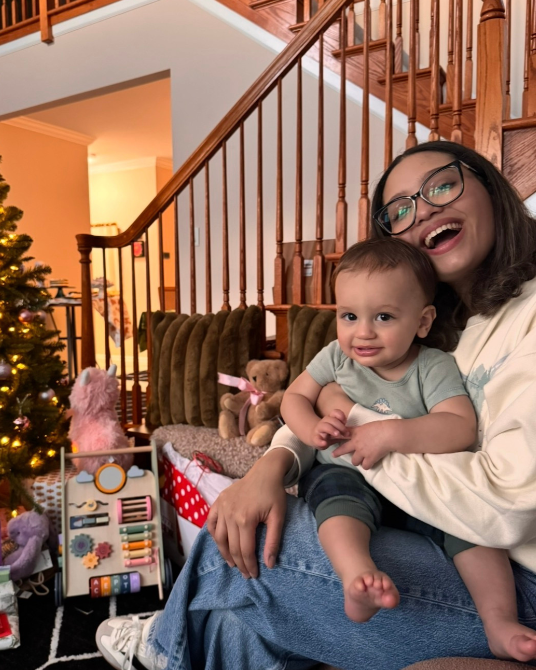 Laura and Jesse together at Christmas